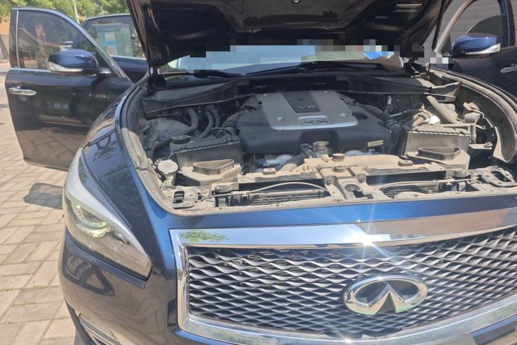 Used Infiniti Q70 2017 Q70L 2.5L Enjoyment Edition Engine Bay Right