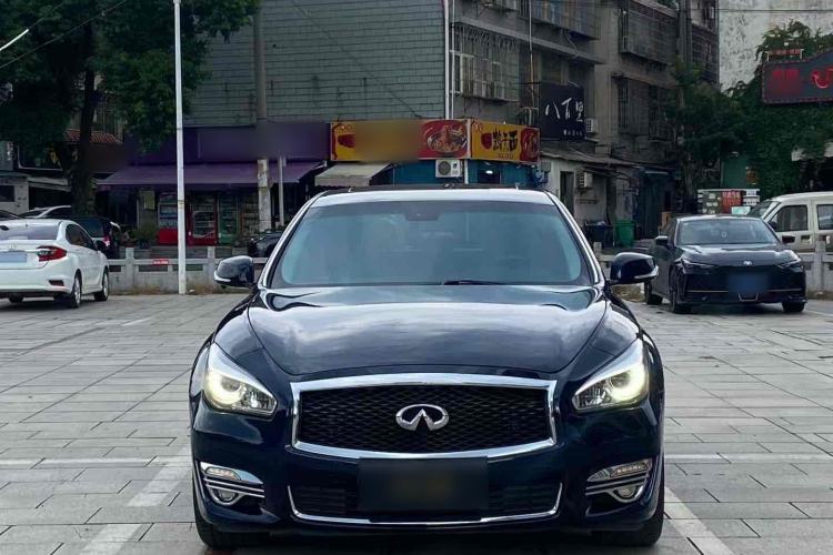 Used Infiniti Q70 2017 Q70L 2.5L Elite Edition Exterior 1