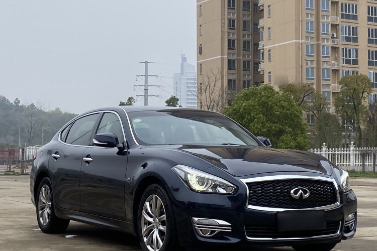 Used Infiniti Q70 2017 Q70L 2.5L Elite Edition Exterior 1