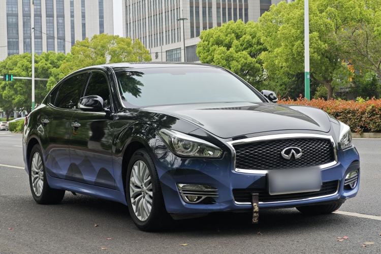 Used Infiniti Q70 2017 Q70L 2.5L Enjoyment Edition Exterior 3
