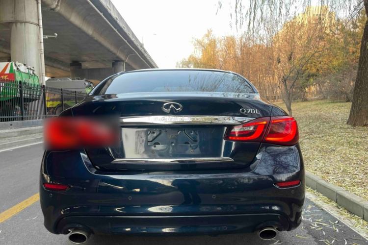 Used Infiniti Q70 2017 Q70L 2.5L Elite Edition Exterior 5