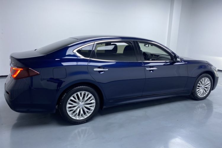 Used Infiniti Q70 2017 Q70L 2.5L Enjoyment Edition Exterior 5