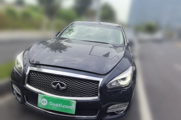 Used Infiniti Q70 2017 Q70L 2.5L Luxury Edition Front
