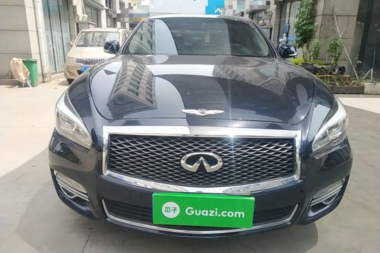 Used Infiniti Q70 2017 Q70L 2.5L Elite Edition Front