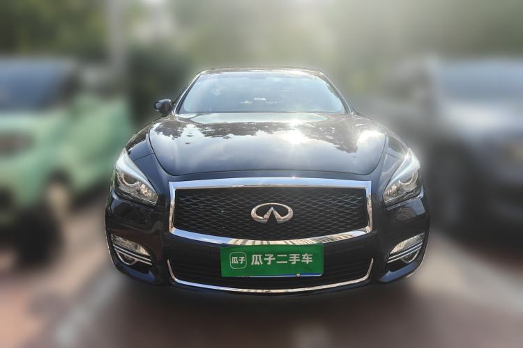 Used Infiniti Q70 2017 Q70L 2.5L Enjoyment Edition Front