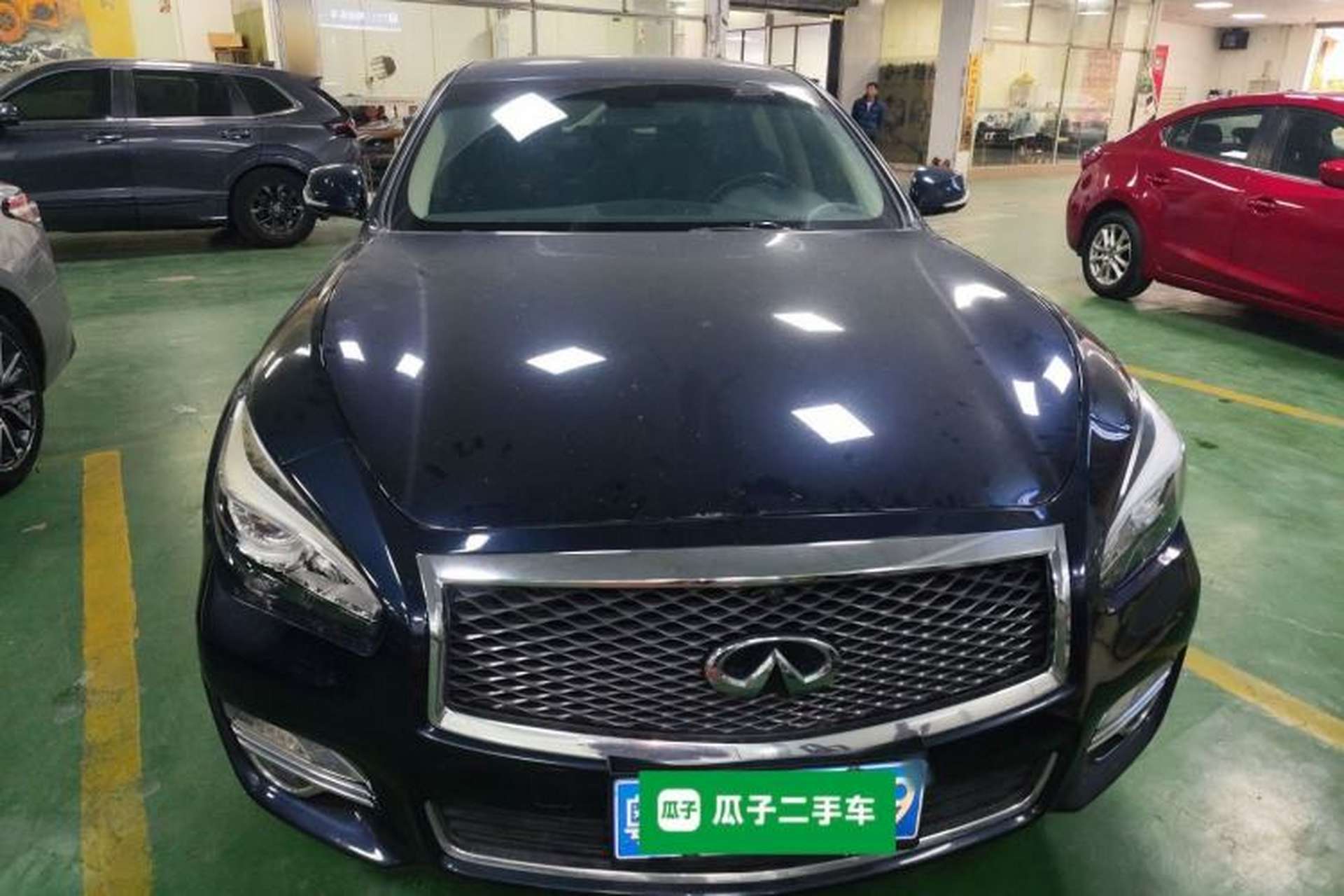 Used Infiniti Q70 2017 Q70L 2.5L Elite Edition Front