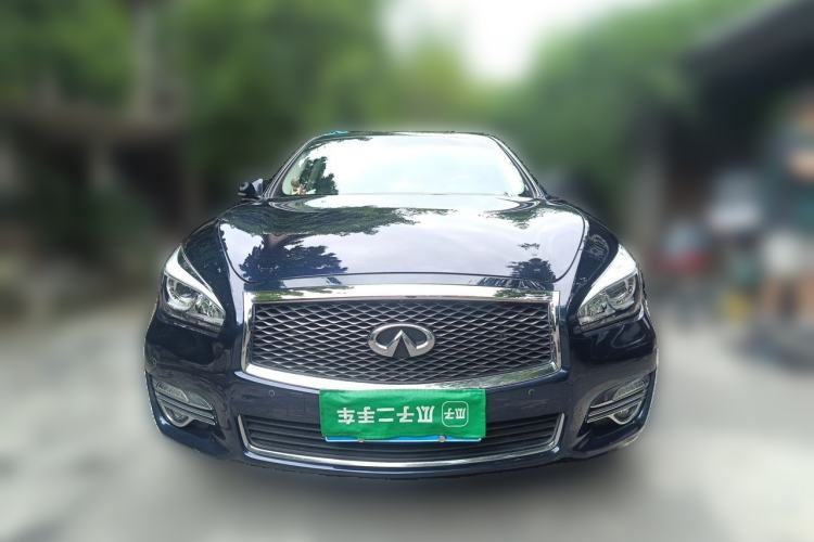 Used Infiniti Q70 2017 Q70L 2.5L Enjoyment Edition Front