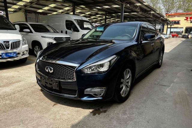 Ojetý Infiniti Q70 2017 Q70L 2.5L Enjoyment Edition