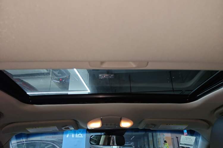 Used Infiniti Q70 2017 Q70L 2.5L Elite Edition Headliner