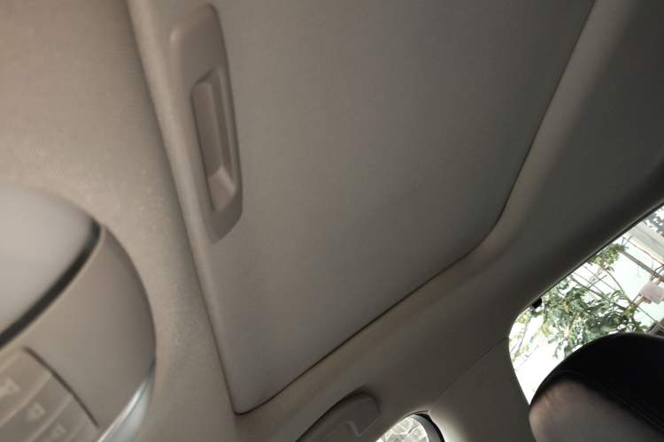 Used Infiniti Q70 2017 Q70L 2.5L Elite Edition Headliner