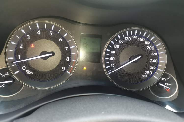 Used Infiniti Q70 2017 Q70L 2.5L Elite Edition Instrument Cluster
