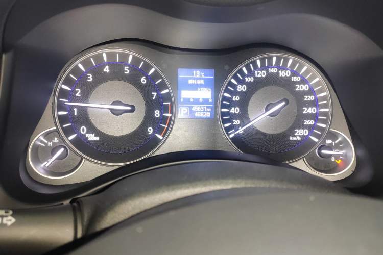 Used Infiniti Q70 2017 Q70L 2.5L Elite Edition Instrument Cluster