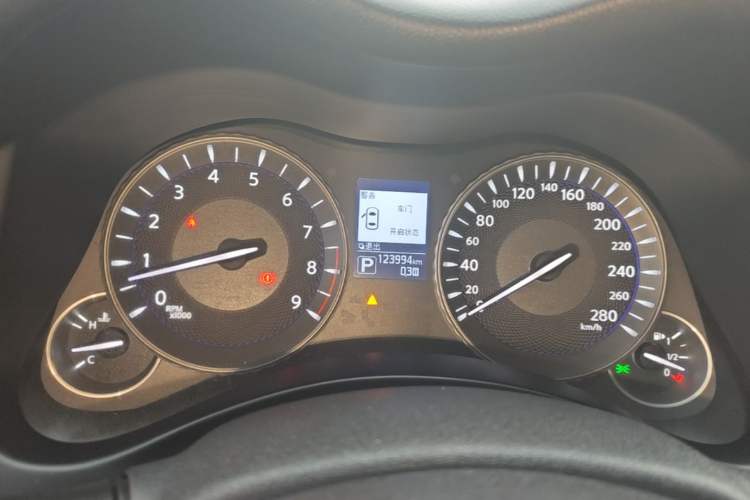 Used Infiniti Q70 2017 Q70L 2.5L Elite Edition Instrument Cluster