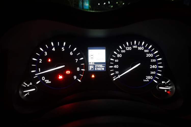 Used Infiniti Q70 2017 Q70L 2.5L Elite Edition Instrument Cluster