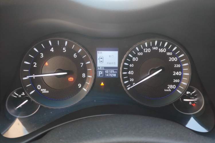 Used Infiniti Q70 2017 Q70L 2.5L Elite Edition Instrument Cluster