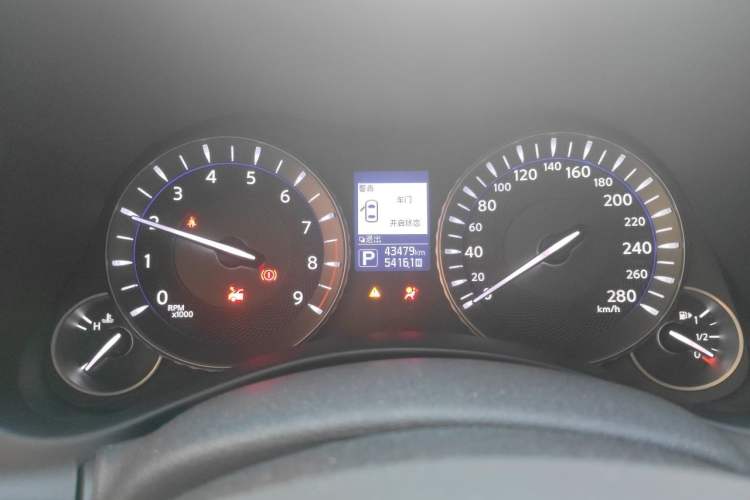 Used Infiniti Q70 2017 Q70L 2.5L Elite Edition Instrument Cluster