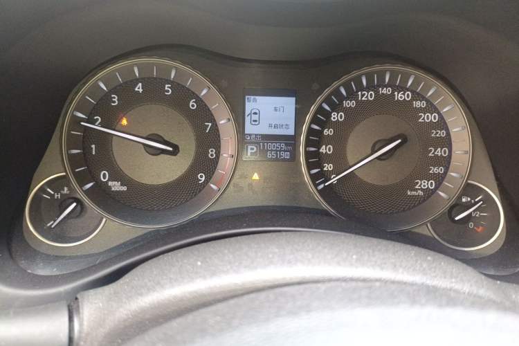 Used Infiniti Q70 2017 Q70L 2.5L Elite Edition Instrument Cluster