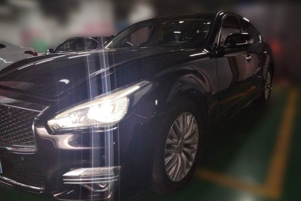 Infiniti Q70 2017