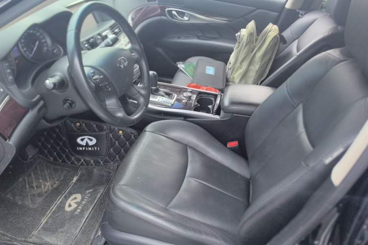 Used Infiniti Q70 2017 Q70L 2.5L Luxury Edition Left Front Seat