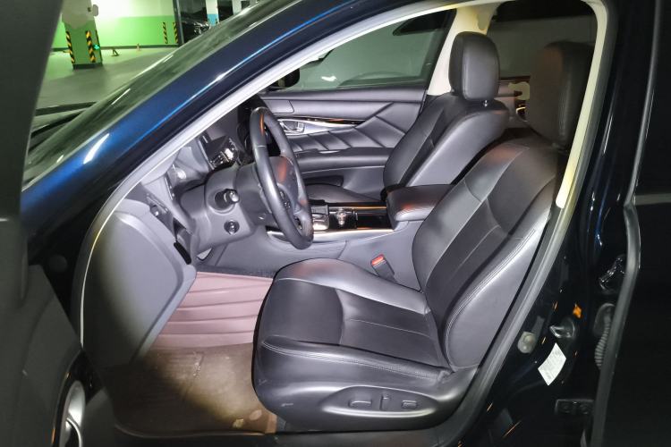 Used Infiniti Q70 2017 Q70L 2.5L Elite Edition Left Front Seat