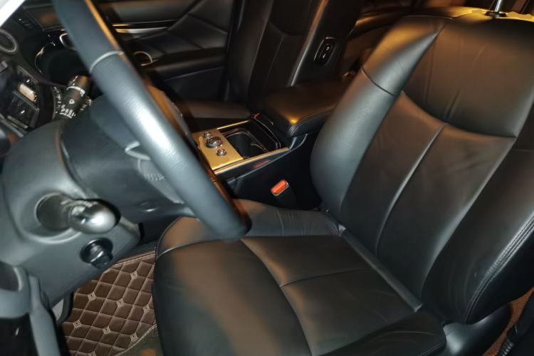 Used Infiniti Q70 2017 Q70L 2.5L Elite Edition Left Front Seat