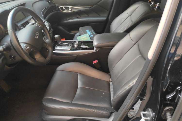 Used Infiniti Q70 2017 Q70L 2.5L Elite Edition Left Front Seat