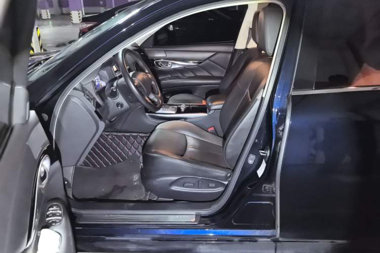 Used Infiniti Q70 2017 Q70L 2.5L Elite Edition Left Front Seat