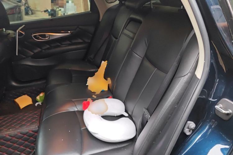 Used Infiniti Q70 2017 Q70L 2.5L Enjoyment Edition Left Rear Seat