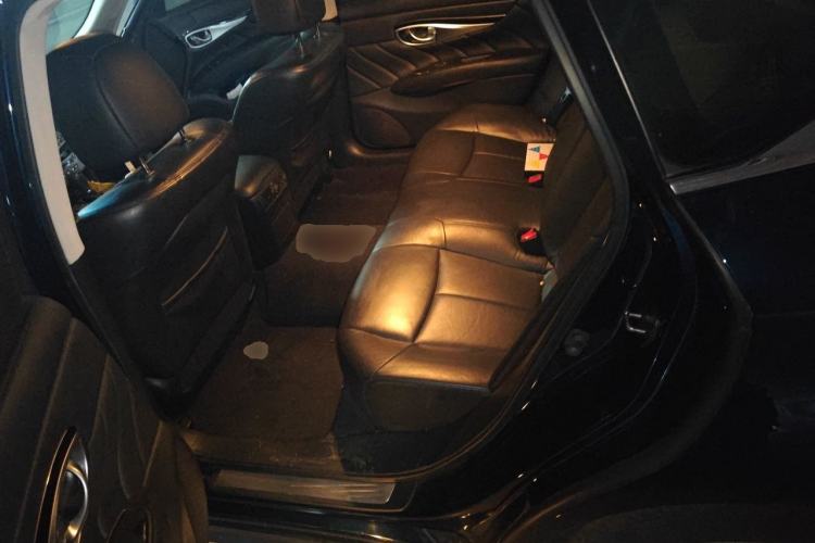 Used Infiniti Q70 2017 Q70L 2.5L Elite Edition Left Rear Seat