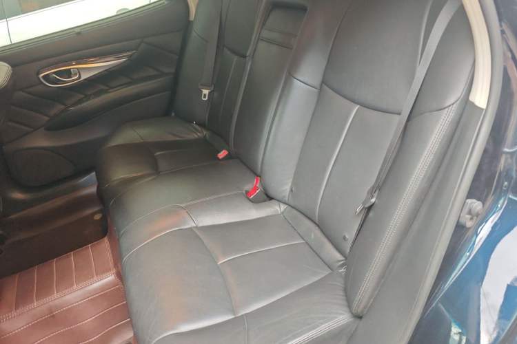 Used Infiniti Q70 2017 Q70L 2.5L Enjoyment Edition Left Rear Seat