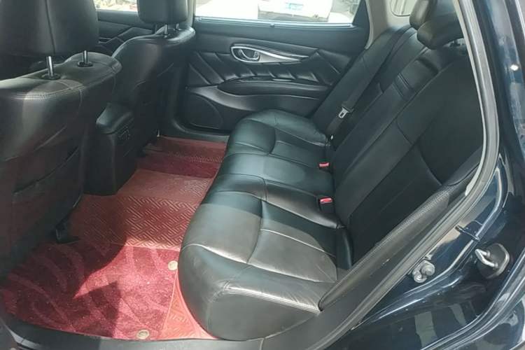 Used Infiniti Q70 2017 Q70L 2.5L Elite Edition Left Rear Seat