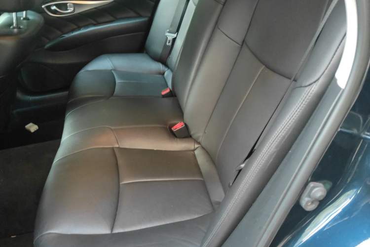Used Infiniti Q70 2017 Q70L 2.5L Elite Edition Left Rear Seat