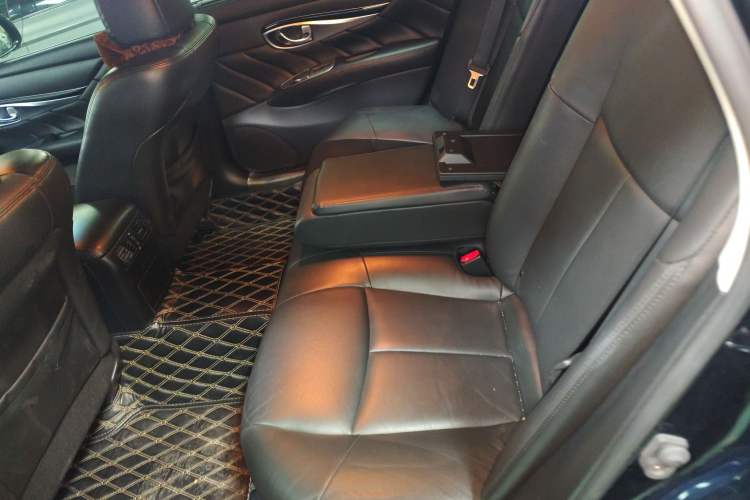 Used Infiniti Q70 2017 Q70L 2.5L Elite Edition Left Rear Seat