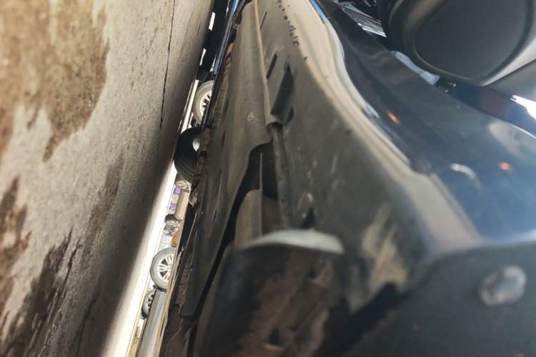 Used Infiniti Q70 2017 Q70L 2.5L Elite Edition Left Side Sill