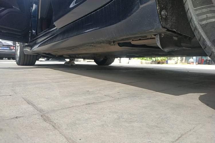 Used Infiniti Q70 2017 Q70L 2.5L Elite Edition Left Side Sill