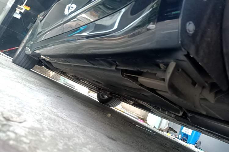 Used Infiniti Q70 2017 Q70L 2.5L Enjoyment Edition Left Side Sill