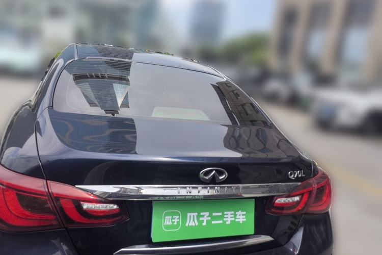Used Infiniti Q70 2017 Q70L 2.5L Elite Edition Rear