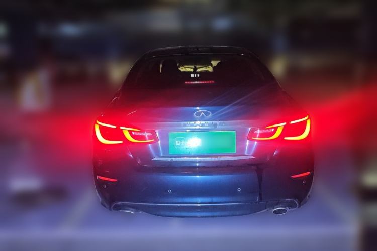 Used Infiniti Q70 2017 Q70L 2.5L Elite Edition Rear