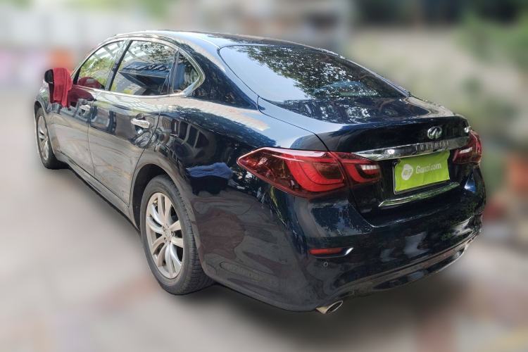 Used Infiniti Q70 2017 Q70L 2.5L Elite Edition Rear Left 45 Deg