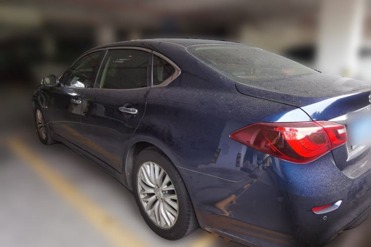 Used Infiniti Q70 2017 Q70L 2.5L Enjoyment Edition Rear Left 45 Deg