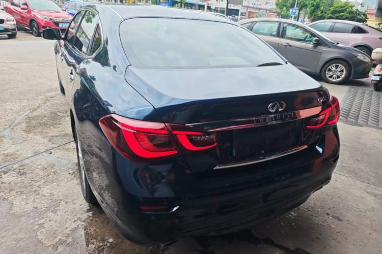 Used Infiniti Q70 2017 Q70L 2.5L Elite Edition Rear Left 45 Deg