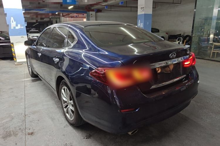 Used Infiniti Q70 2017 Q70L 2.5L Elite Edition Rear Left 45 Deg