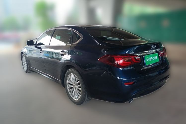 Used Infiniti Q70 2017 Q70L 2.5L Luxury Edition Rear Left 45 Deg