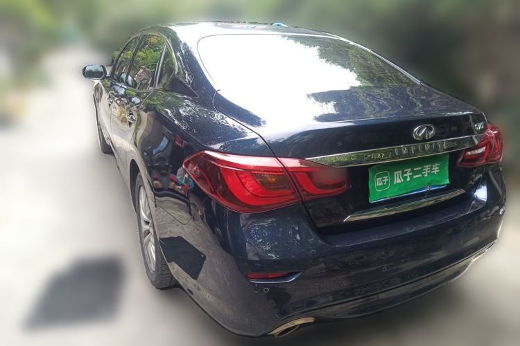 Used Infiniti Q70 2017 Q70L 2.5L Enjoyment Edition Rear Left 45 Deg