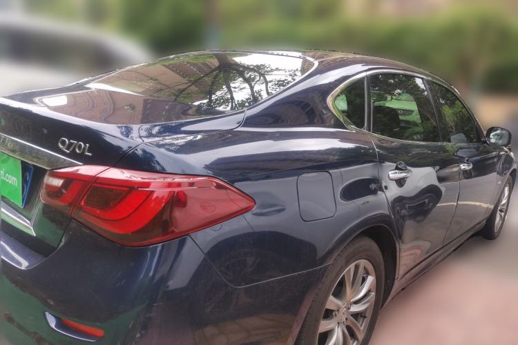 Used Infiniti Q70 2017 Q70L 2.5L Elite Edition Rear Right 45 Deg