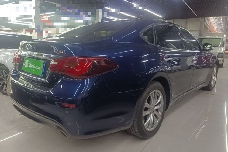 Used Infiniti Q70 2017 Q70L 2.5L Elite Edition Rear Right 45 Deg