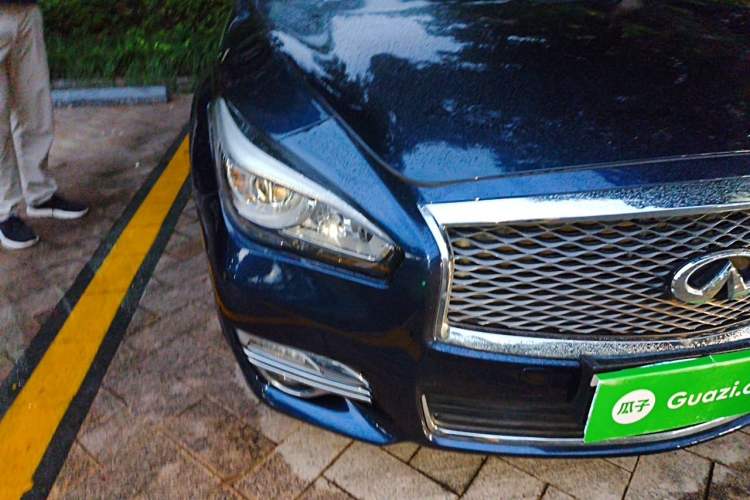 Used Infiniti Q70 2017 Q70L 2.5L Elite Edition Right Front Headlight