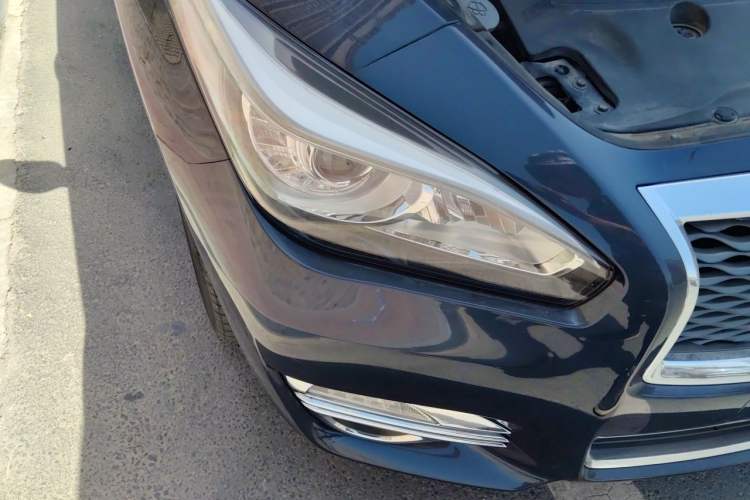 Used Infiniti Q70 2017 Q70L 2.5L Elite Edition Right Front Headlight