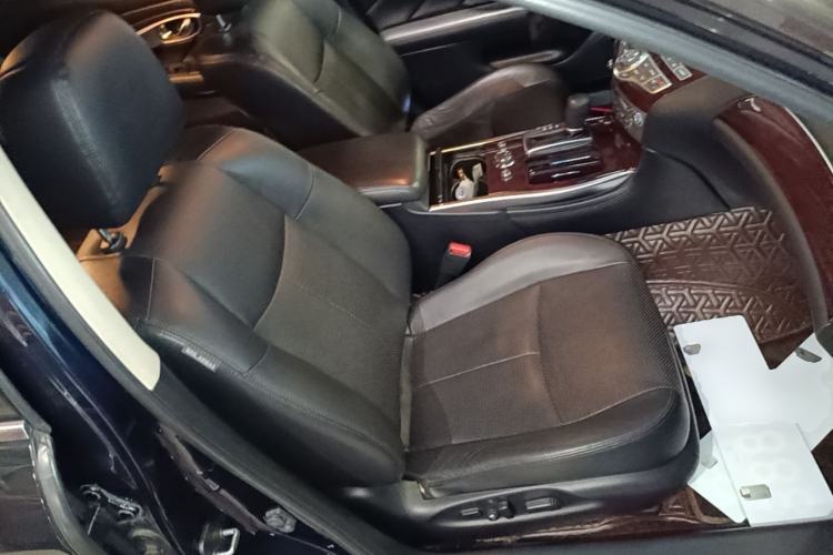 Used Infiniti Q70 2017 Q70L 2.5L Enjoyment Edition Right Front Seat