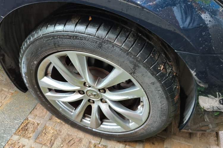 Used Infiniti Q70 2017 Q70L 2.5L Elite Edition Right Front Wheel Hub